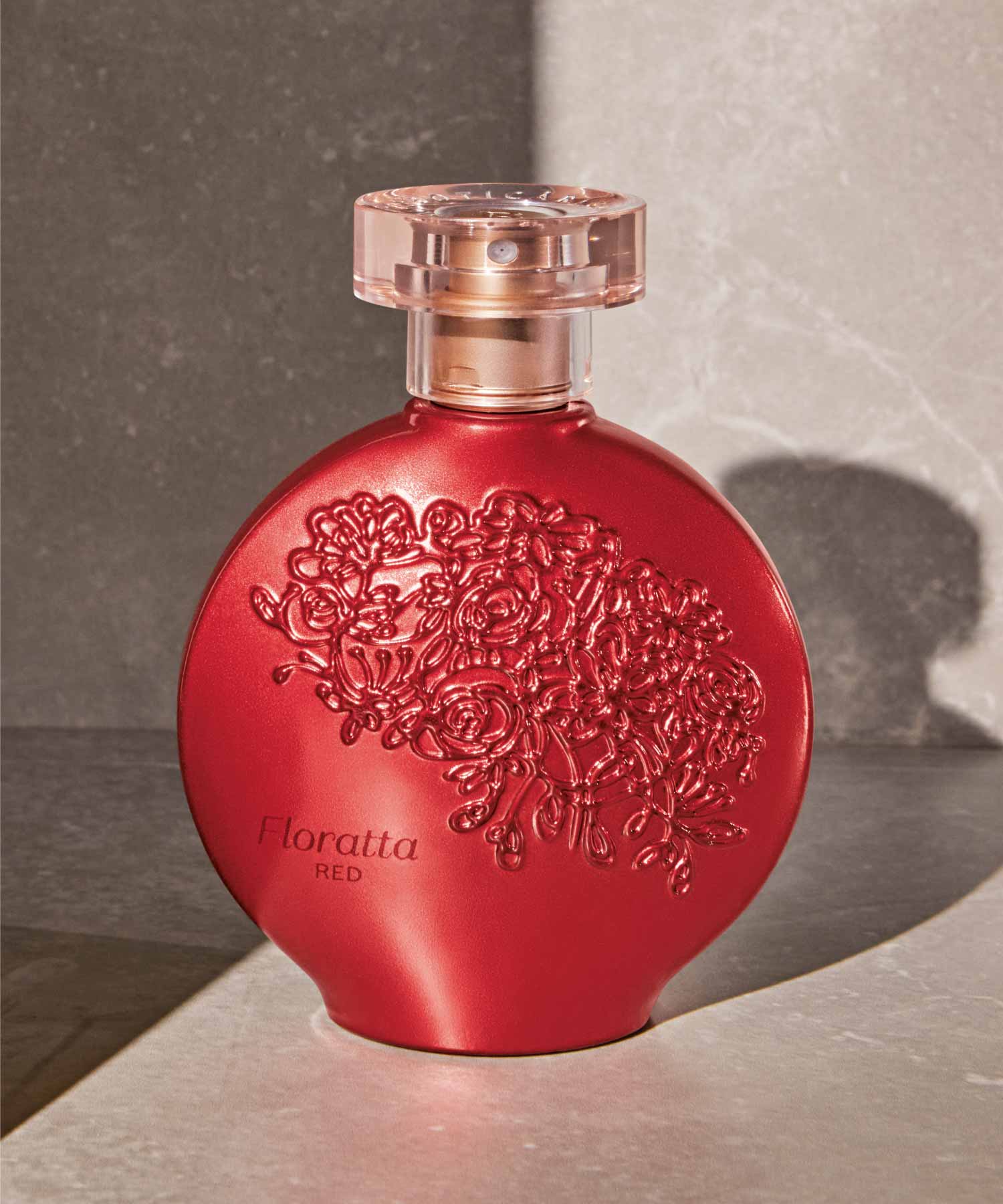 Floratta Red Inspirado na flor da maçã de Vermont - que exala um floral delicado - e no seu inesperado fruto: uma polpa avermelhada, com sabor instigante e que revela uma fragrância irresistível. 
