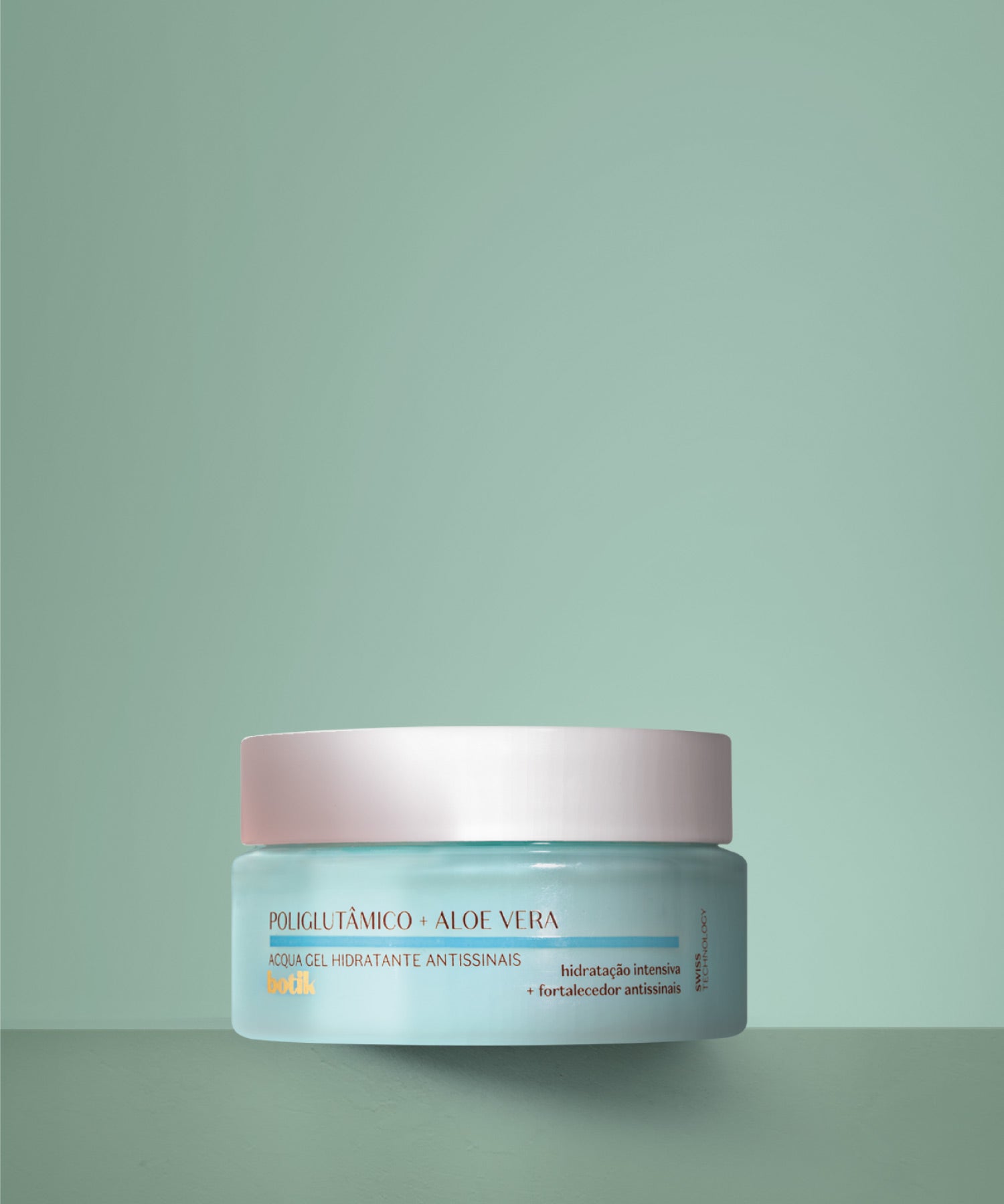 Acqua Gel Hidratante Antissinais100% sentiram a pele mais hidratada na 1ª aplicação e melhoria da textura da pele em 4 semanas*