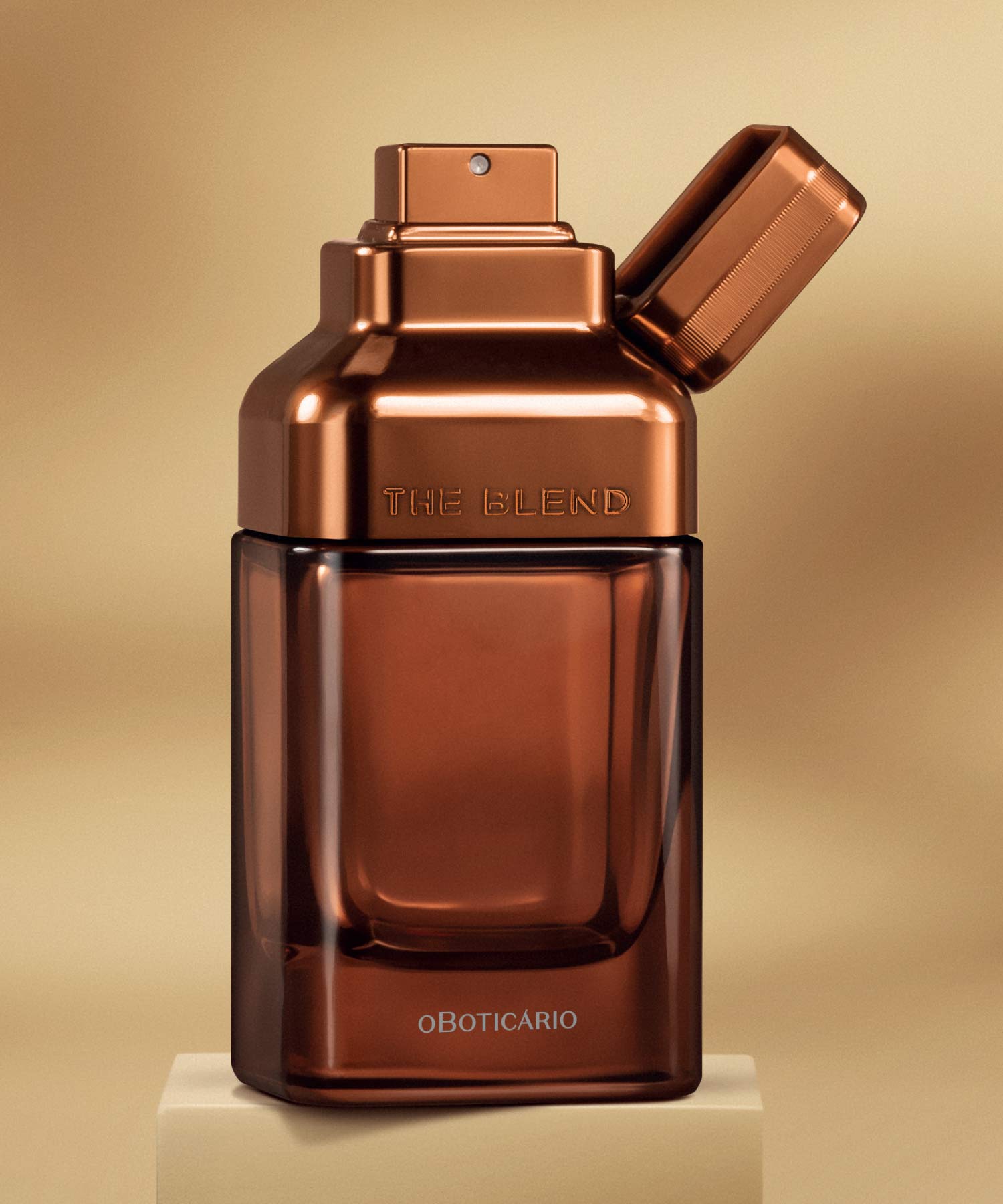 The Blend EDPEm busca do blend perfeito para a fragrância foram feitas mais de 1961 tentativas! O resultado é uma fragrância masculina com nuances frescas na abertura e uma base mais amadeirada que fica na pele por mais de 10h.